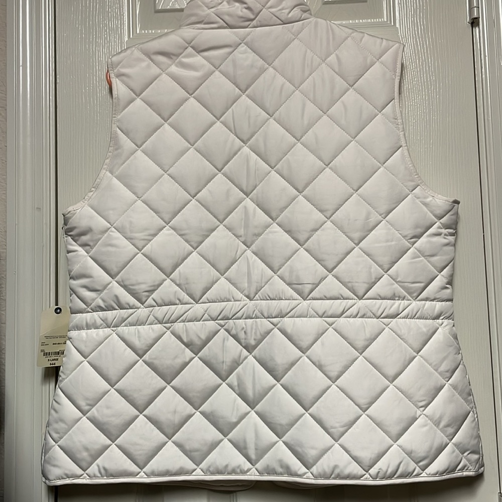 St. John's Bay White Quilted Hooded Vest - Picture 2 of 4